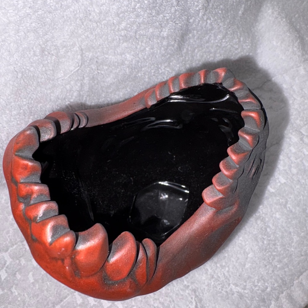 Piranha Mug – Trader Sam’s Enchanted Tiki Bar – 2nd Edition (3rd Release) - Picture 2 of 3